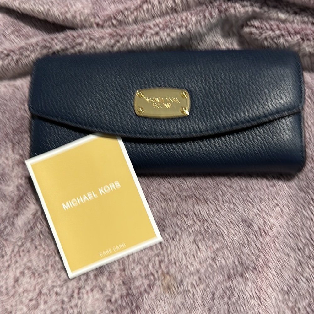 Michael Michael Kors Leather Wallet